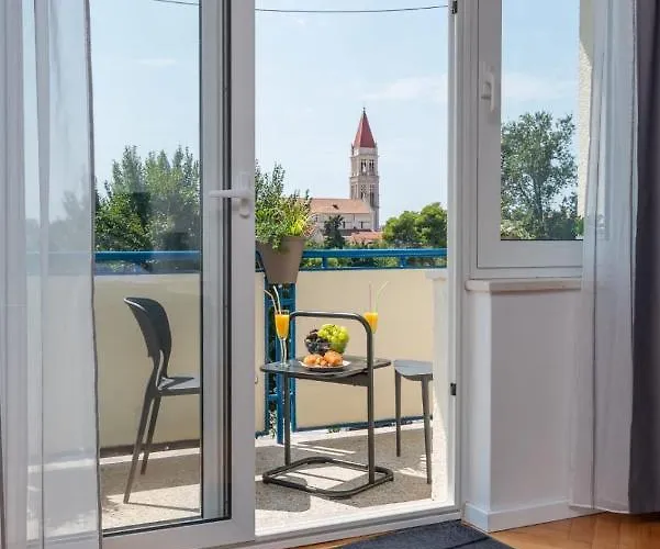 Luxury View Apartment